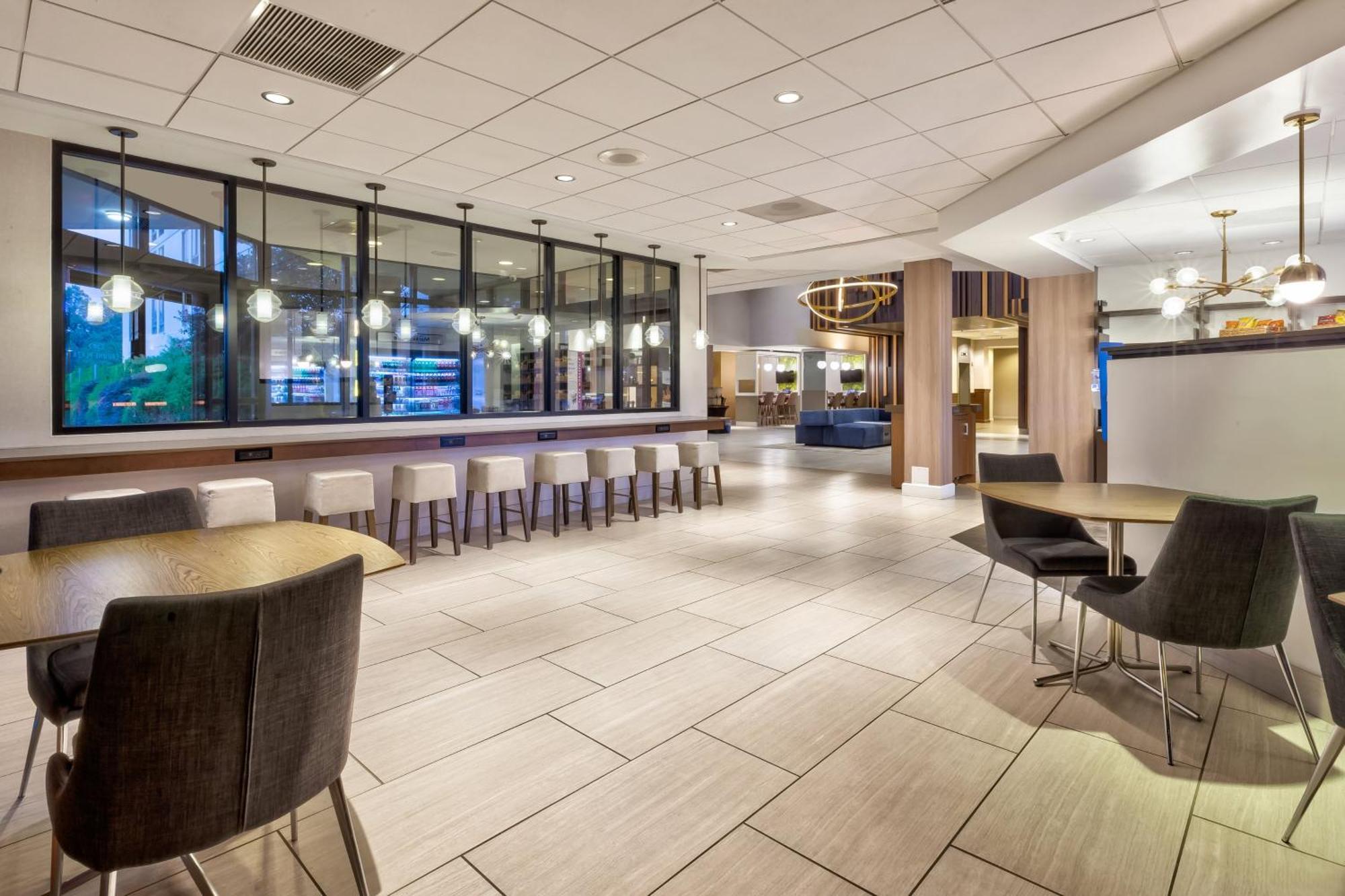 Hotel Crowne Plaza Dulles Airport By Ihg Herndon Exterior foto