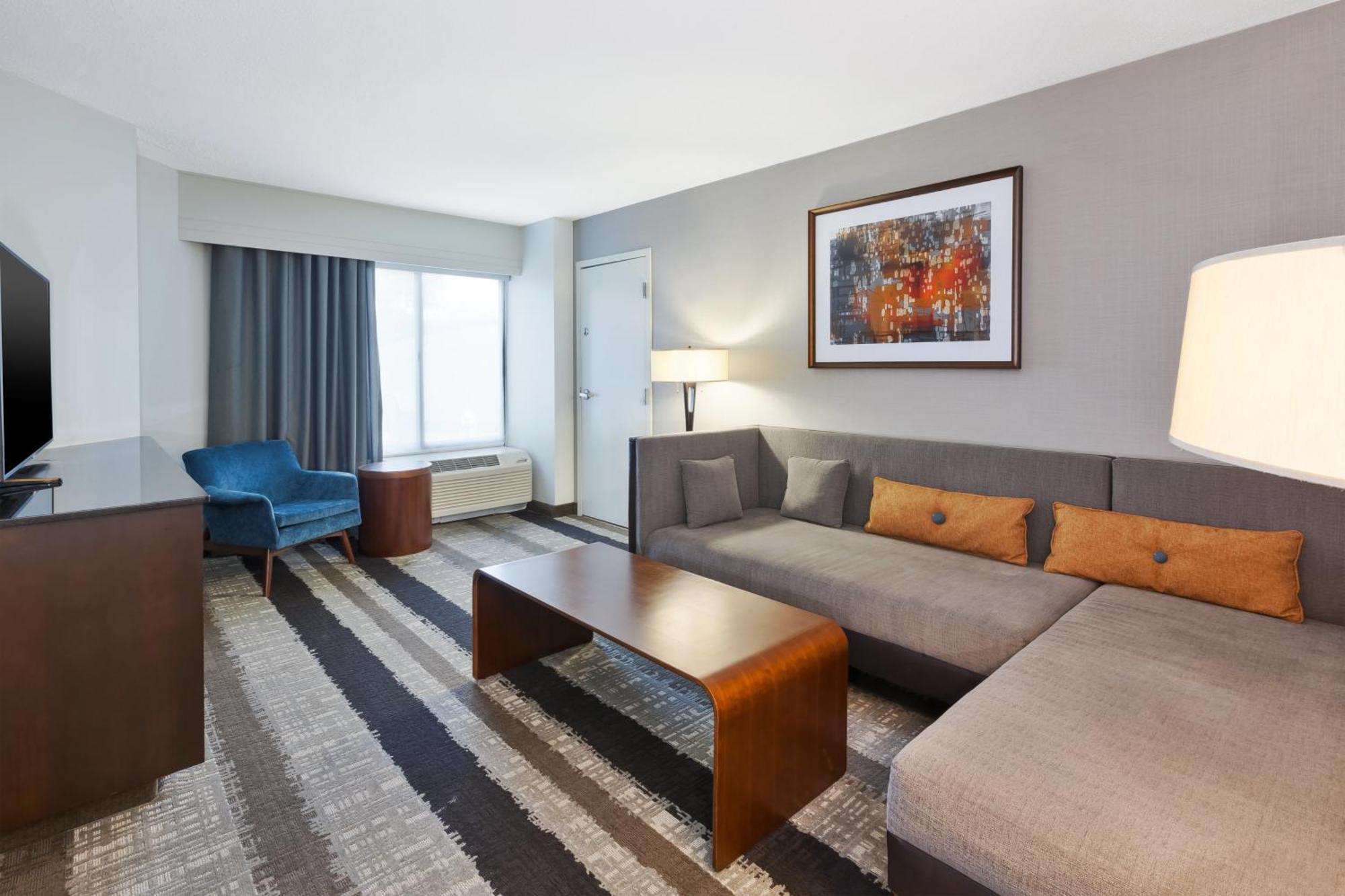Hotel Crowne Plaza Dulles Airport By Ihg Herndon Exterior foto